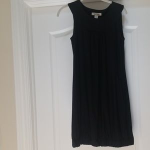 Dress scrunch bottom and seamless pockets